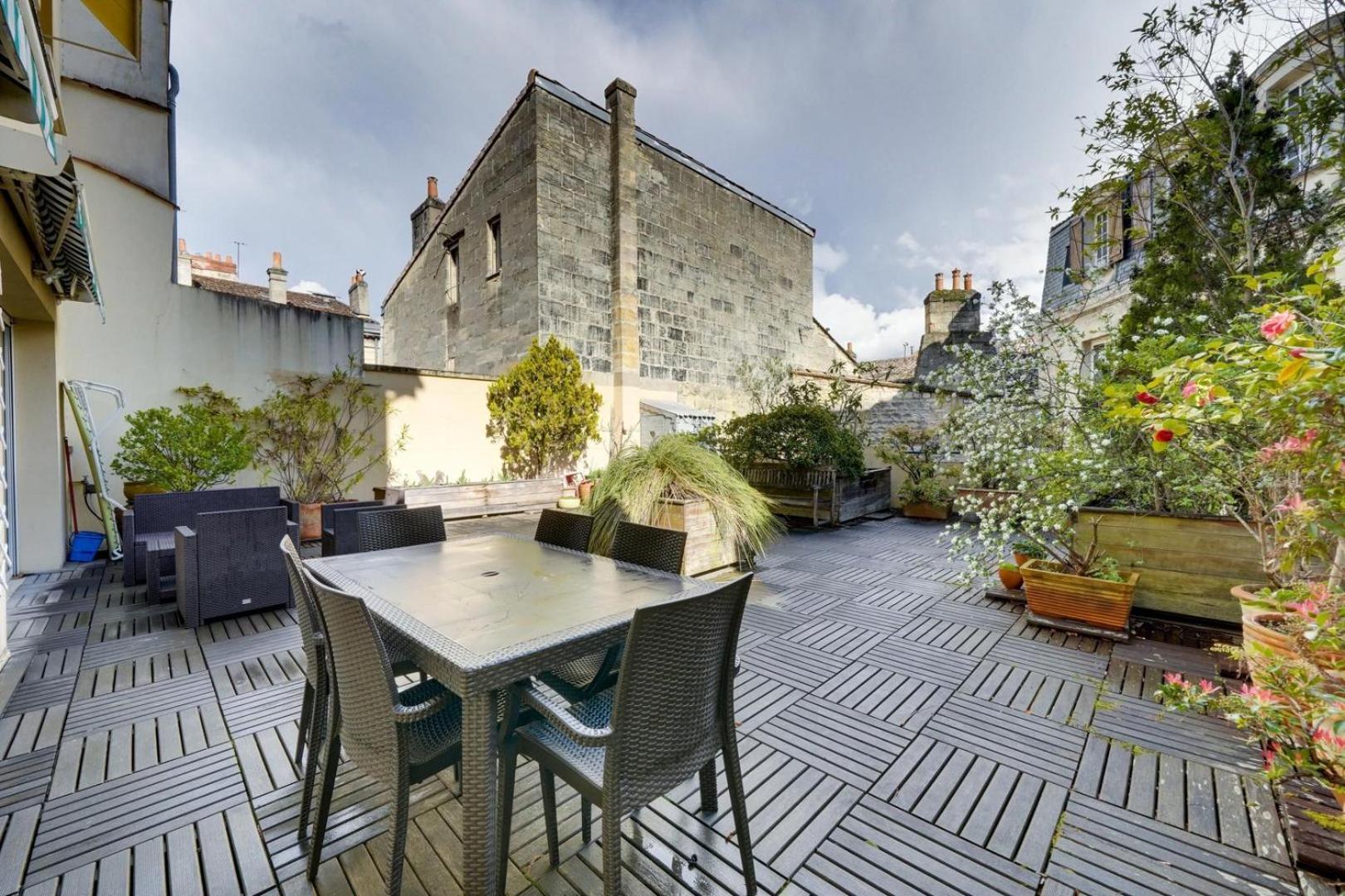 Lovely Apartment With Exceptional Terrace Бордо Екстер'єр фото